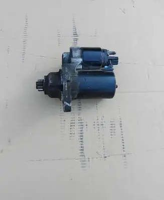 Volkswagen Touran I Starter motor 0AH911023A 0AH911023