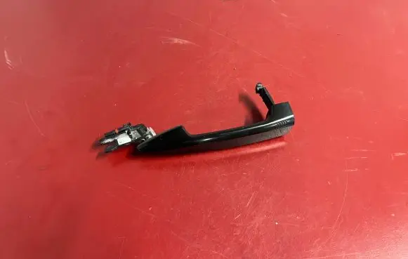 BMW X1 F48 F49 Front door exterior handle 7422107
