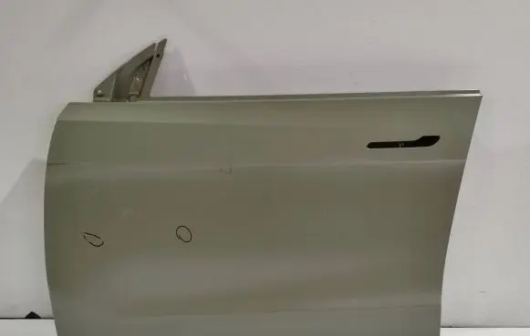 Tesla Model Y Front door 149353700D