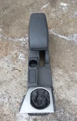 Ford Mondeo Mk III Armrest 1s7xf048a42acw