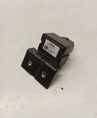 Cadillac SRX Sensor 002455008000 1509091554 9570930003