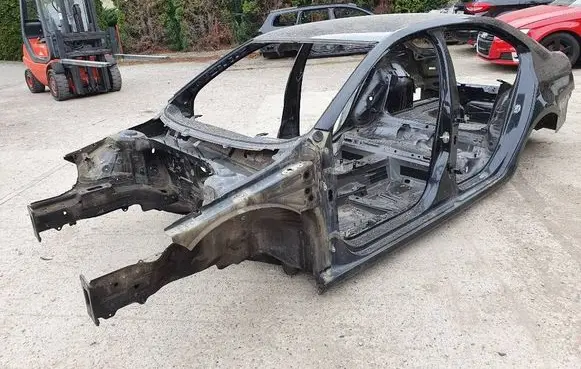Skoda Octavia Mk3 (5E) Front quarter panel