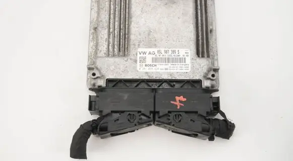 Audi A6 S6 C6 4F Engine control unit/module ECU 05L907309S 0281039428