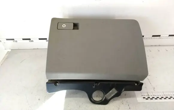 Volkswagen PASSAT B6 Glove box 3C1857114 P0108696 T0024226