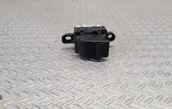 Mazda 6 Electric window control switch