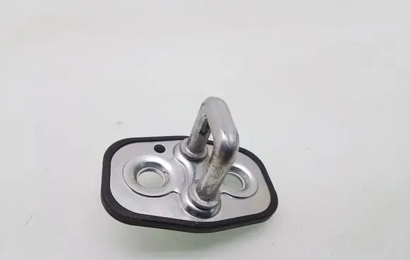 Peugeot 2008 II Front door lock loop/hook striker 