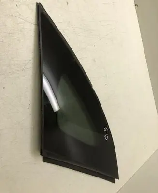 Mazda CX-3 Rear side window 43R005844