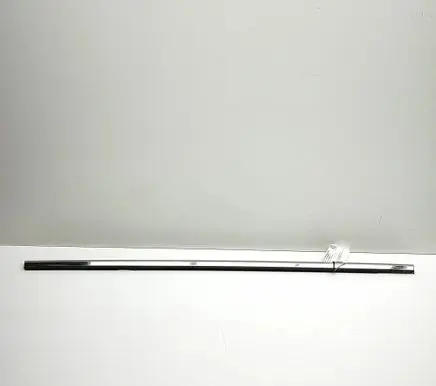 Skoda Superb B9 Rear door glass trim molding 3J0839475B