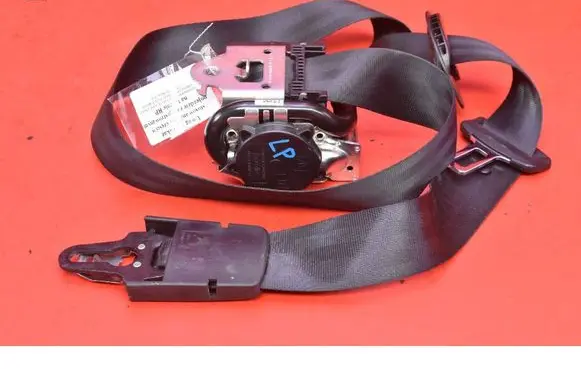 Peugeot 2008 I Front seatbelt 98208526XX