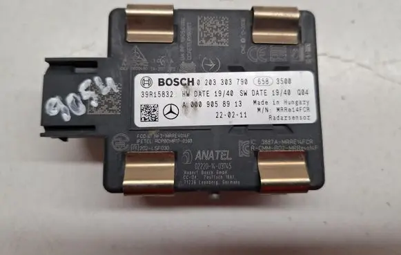 Mercedes-Benz A W177 Distronic sensor radar 0009058913 A0009058913 0203303790