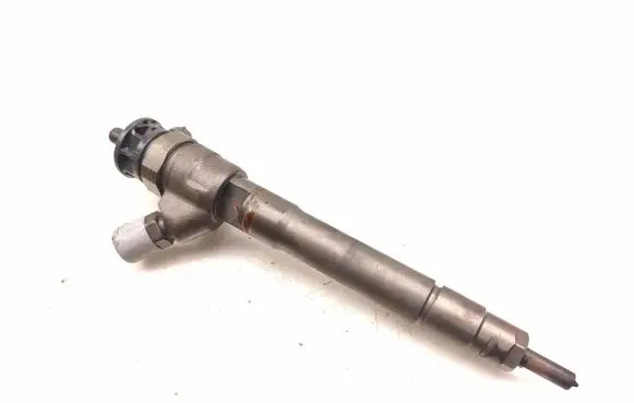 Renault Trafic III (X82) Fuel injector H8201055367 0445110414