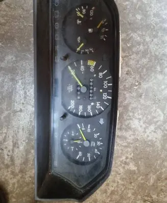Mercedes-Benz E W124 Speedometer (instrument cluster) 0008316353 A5435321