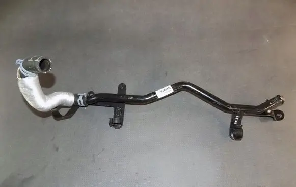 Volkswagen Phaeton Engine coolant pipe/hose 3D0121065EM