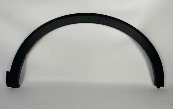 MG ZS Front arch trim 10252368