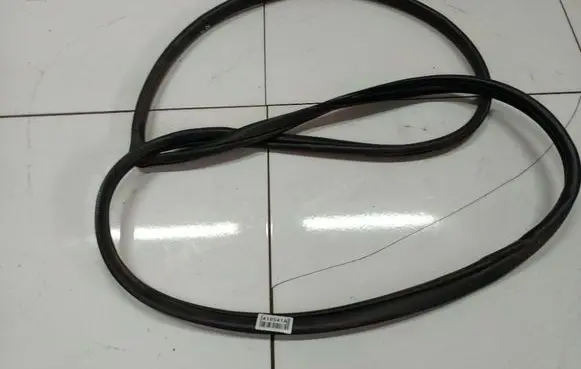 Mazda 6 Rubber seal front coupe door 