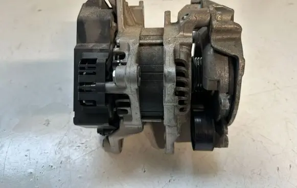 Generator/alternator