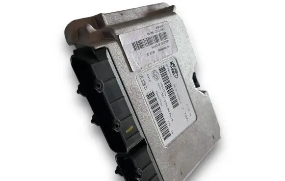 Fiat 500X Central body control module UW05F029