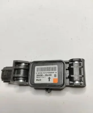 Suzuki Grand Vitara II Airbag deployment crash/impact sensor 3893065J30