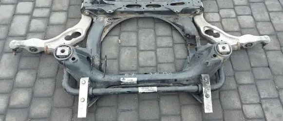 Audi Q7 4L Front subframe