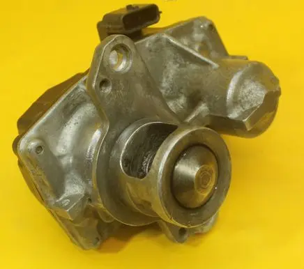 Opel Vivaro EGR valve 147101478R 126500123 H8201061904