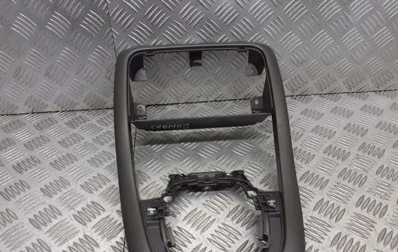 Fiat Croma Radio/GPS head unit trim 735373402
