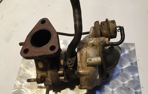Toyota Corolla Verso E121 Turbo VB100206 1720127050