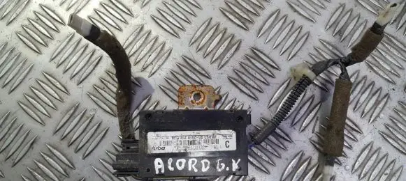 Honda Accord Antenna control unit 12221459