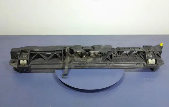 Peugeot 308 Front bodywork piece 9807148180