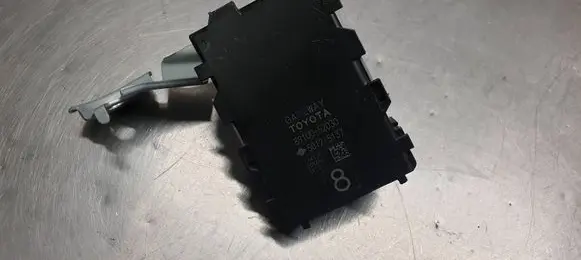 Toyota Yaris Gateway control module 8910052030 50125137