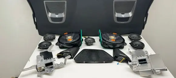 BMW M4 G82 G83 Audio system kit 5A7DD93 5A5CA89 2622490