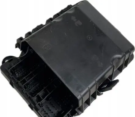 Cadillac Escalade IV Fuse box set 23200666