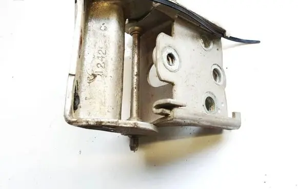 Chrysler Voyager Rear door lower hinge l124295ac