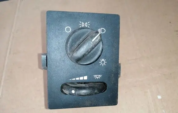 Opel Sintra Light switch 10246287