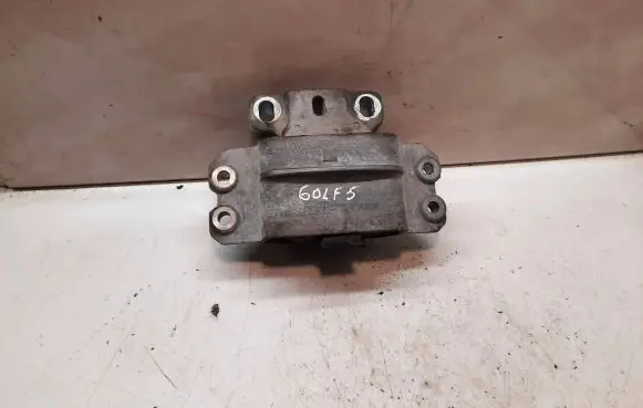 Volkswagen Golf V Engine mount bracket 1K0199555
