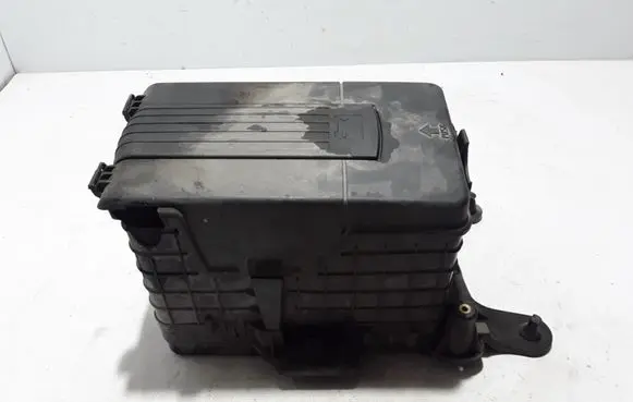 Battery bracket