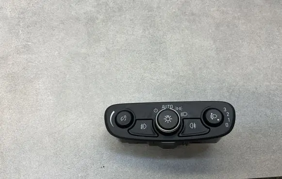 Opel Mokka X Light switch 42550413