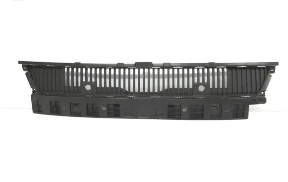 Renault Master IV Front grill 622541366R 7064003