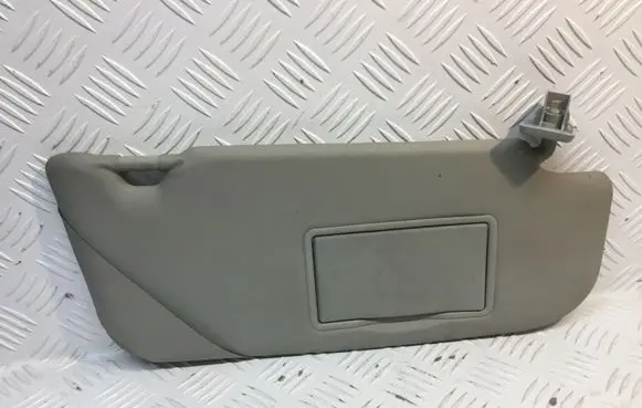 Nissan Qashqai Sun visor