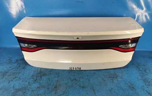Dodge Dart Tailgate/trunk/boot lid 68141696AB