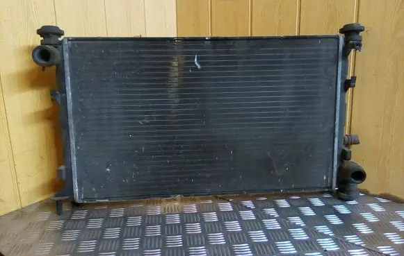 Ford Focus Coolant radiator