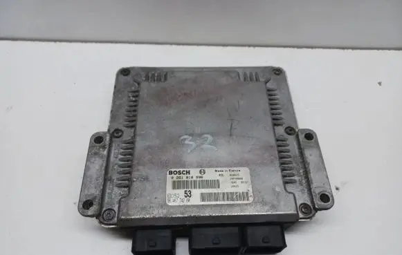Citroen Xsara Picasso Engine control unit/module 9646774280 0281010996 EDC15C2