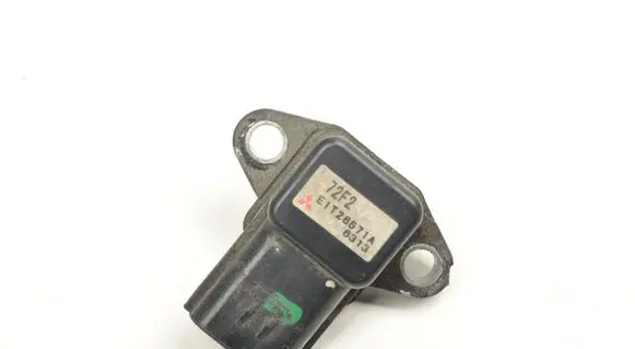Suzuki Grand Vitara II Turbo air boost pressure sensor E1T28571A