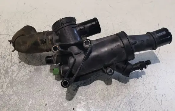 Citroen C5 Thermostat/thermostat housing 9656182980