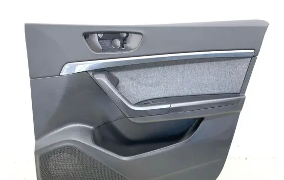 Seat Ateca Front door card panel trim