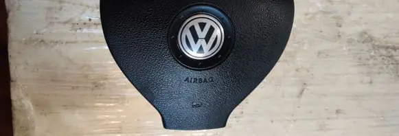 Volkswagen Caddy Steering wheel airbag 2K0880201E