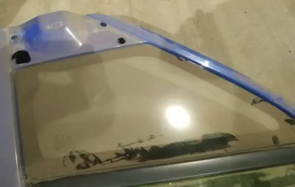 Peugeot Boxer Front door vent window glass four-door as2