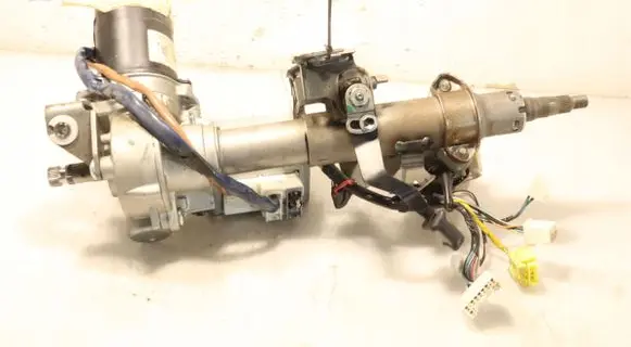 Toyota Yaris Power steering pump