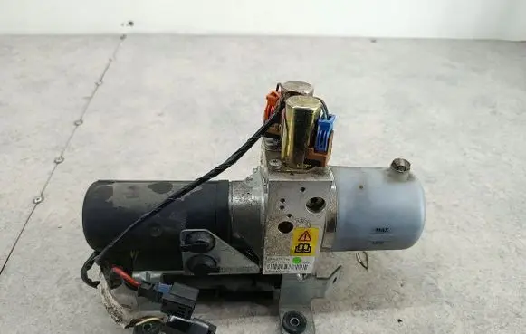Renault Megane II Convertible roof hydraulic pump 