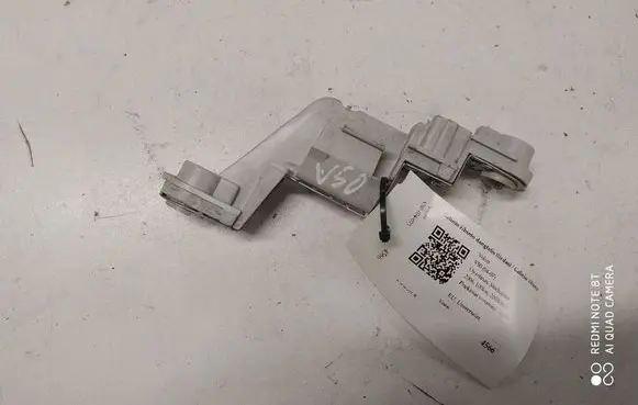 Volvo V50 Tail light bulb cover holder 28127002