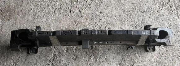 Toyota RAV 4 (XA40) Front bumper cross member